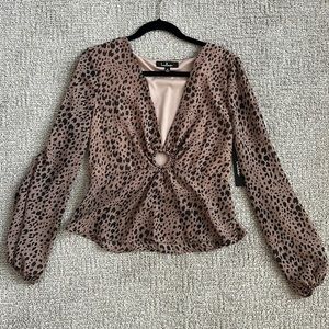 Lulus leopard blouse